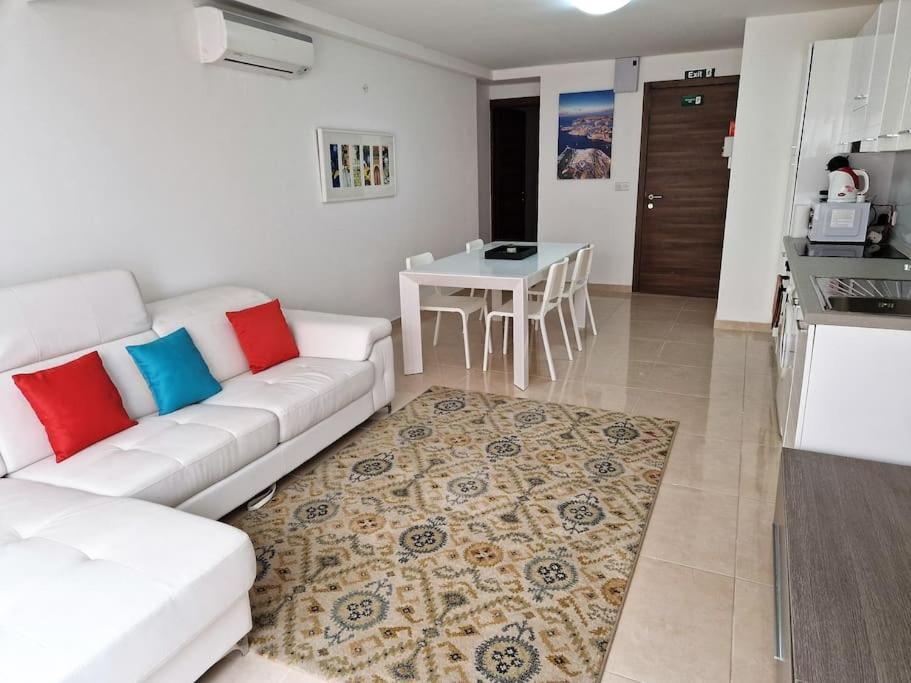 The Caves Cosy Apartment 1 Saint Julian's Dış mekan fotoğraf
